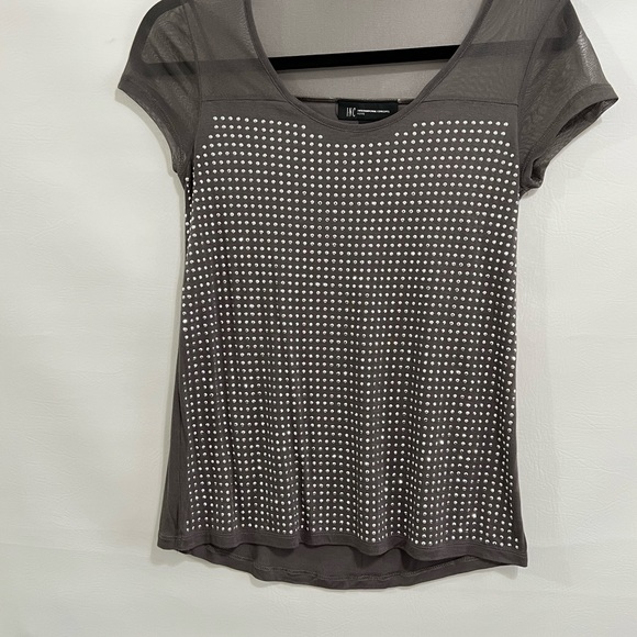 International Concepts shirt, top gray sz petite (maybe PM)with rhinestones EUC - Picture 2 of 12